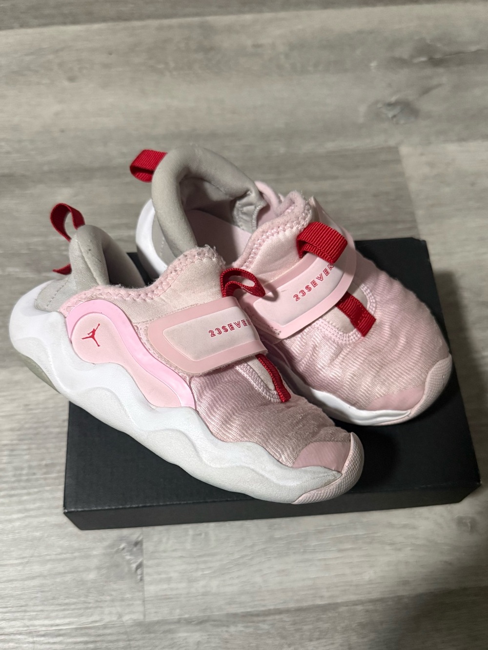 Toddler Jordan 23/7 Easy On Sneakers